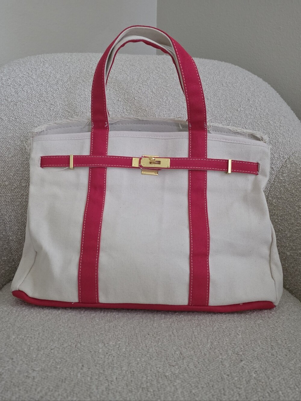 Boatkin Style Handbag Brand New.